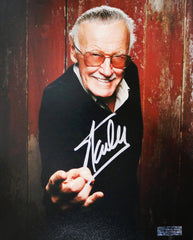 Stan Lee Marvel Comics Signed Autographed 8" x 10" Photo Heritage Authentication COA