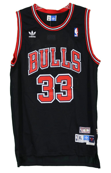 Scottie Pippen Signed Chicago Bulls Adidas Jersey JSA COA #33 NBA HOF  Finals !
