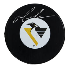 Mario Lemieux Signed Autographed Pittsburgh Penguins Retro Logo NHL Hockey Puck Global COA with Display Holder