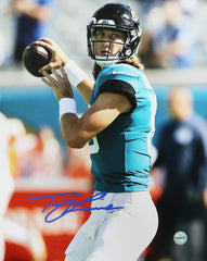 Trevor Lawrence Jacksonville Jaguars Signed Autographed 8" x 10" Throwing Photo PRO-Cert COA