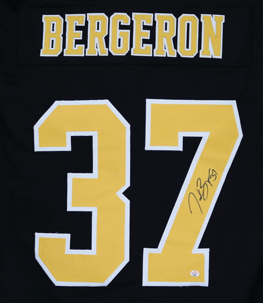 Patrice Bergeron Boston Bruins Signed Hockey Fights Cancer Warm Up Jersey  8x10