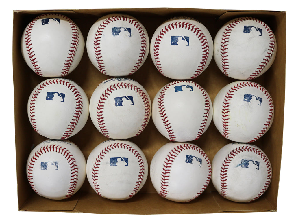 One Dozen Official Major League Baseballs Above Average Condition