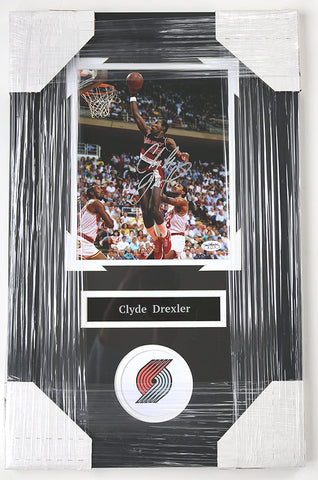 Clyde Drexler Portland Trail Blazers Signed Autographed 22" x 14" Framed Photo
