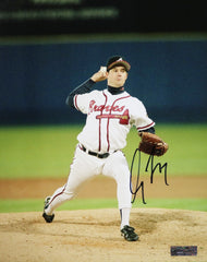 Greg Maddux Atlanta Braves Signed Autographed 8" x 10" Photo Heritage Authentication COA