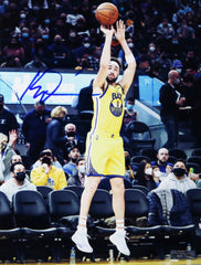 Klay Thompson Golden State Warriors Signed Autographed 8-1/2" x 11" Shooting Photo Heritage Authentication COA