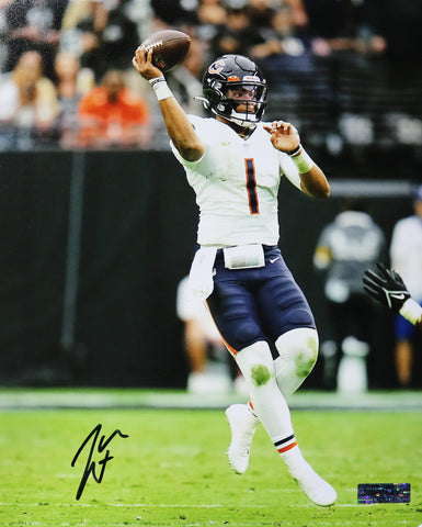 Justin Fields Chicago Bears Signed Autographed 8" x 10" Throwing Photo Heritage Authentication COA