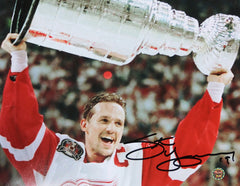 Steve Yzerman Detroit Red Wings Signed Autographed 8" x 10" Trophy Photo PRO-Cert COA