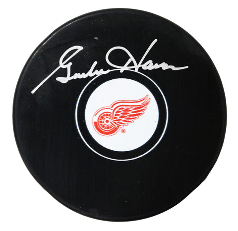 Gordie Howe Detroit Red Wings Signed Autographed Red Wings Logo NHL Hockey Puck Global COA with Display Holder