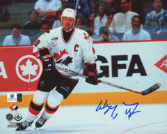 Wayne Gretzky Edmonton Oilers Signed Autographed 8" x 10" Team Canada Photo Global COA
