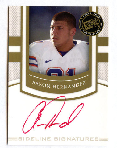 Aaron Hernandez New England Patriots 2010 Press Pass Sideline Signatures Gold Red Auto Rookie Football Card