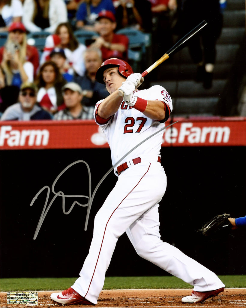 Mike Trout Los Angeles Angels Signed Autographed 8x10 Hitting