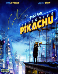 Ryan Reynolds Signed Autographed 8" x 10" Detective Pikachu Photo Heritage Authentication COA