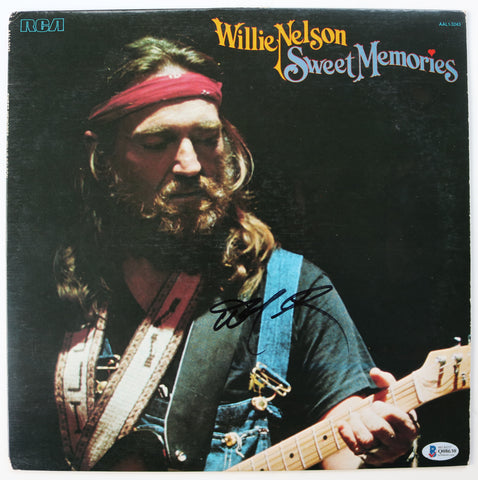 Willie Nelson Signed Autographed Sweet Memories Vinyl Record Album Cover Beckett COA