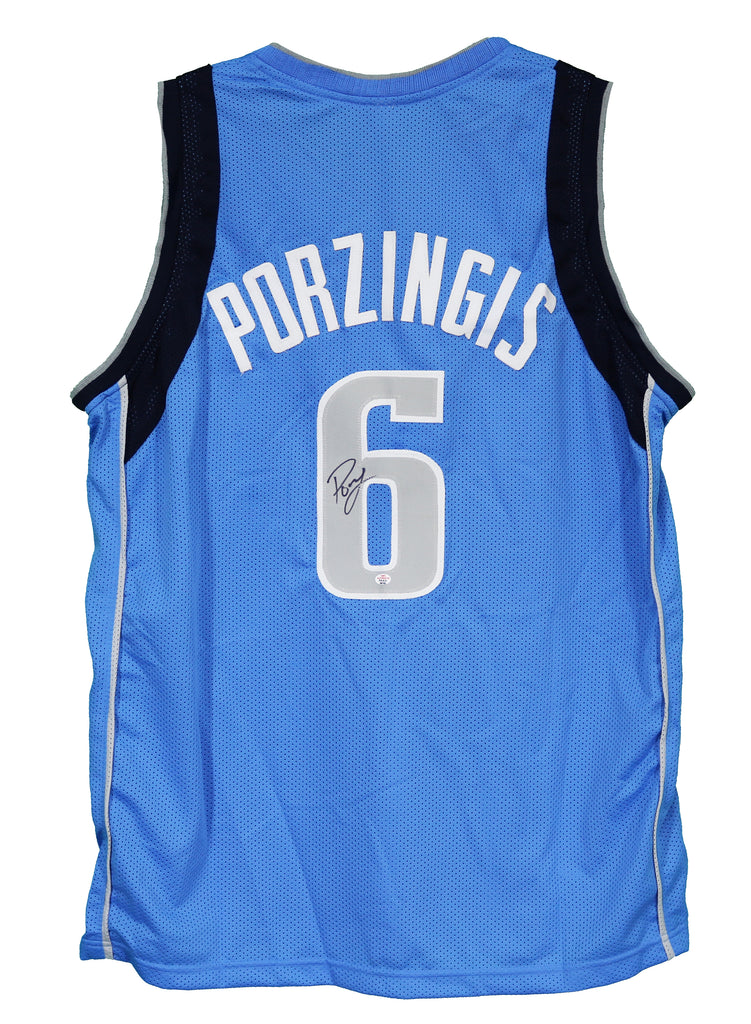 Kristaps Porzingis Dallas Mavericks Signed Autographed Blue #6 Jersey –